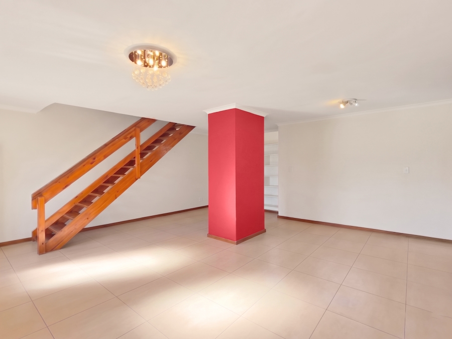 3 Bedroom Property for Sale in Zonnebloem Western Cape